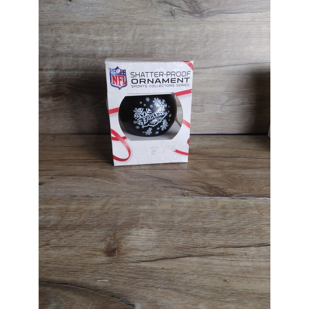 Eagles Shatterproof Ball Ornament